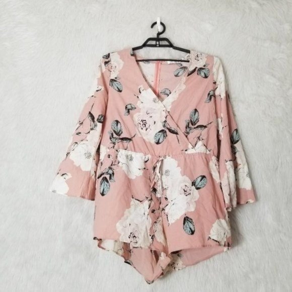 Showpo. Pants - Showpo Floral Long Sleeve Surplice Front Romper Extra Large